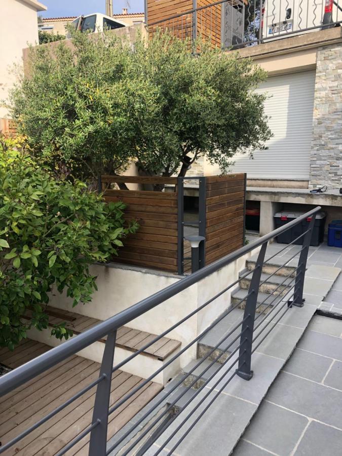 Bed and Breakfast Les Terrasses Des Anthenors Ensues-la-Redonne Exterior foto